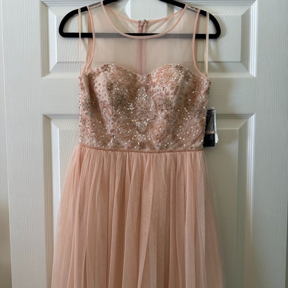 NWT Aqua Beaded Bodice Tank Dress Blush Sequin Tulle Sweetheart Size 4 Style 141